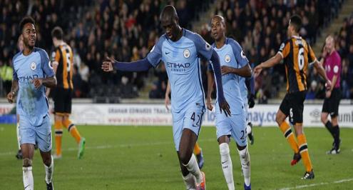 رسميًا.. يايا توريه يرحل عن مانشستر سيتي نهاية الموسم